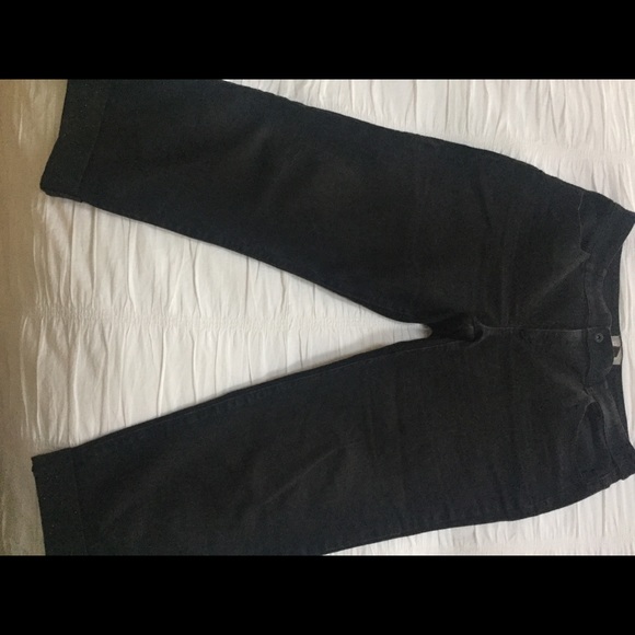 Jeans - Picture 2 of 4